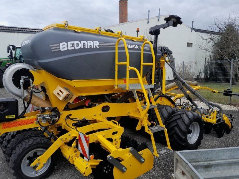 Bednar Omega O 3000L