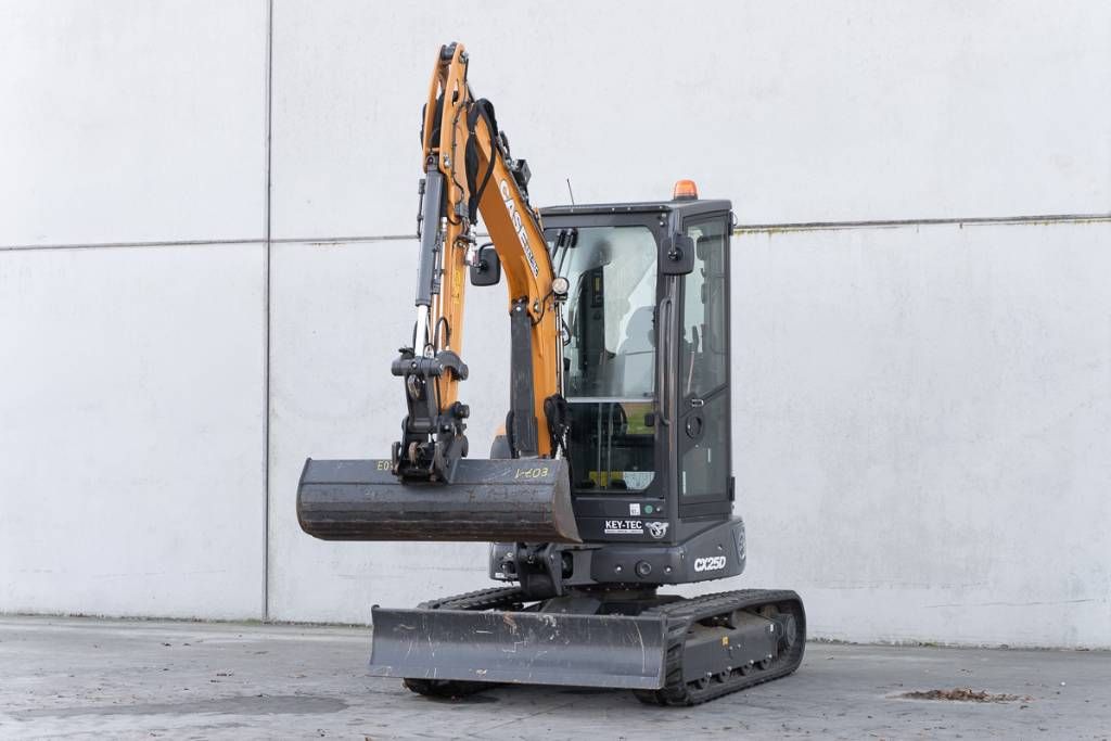CASE CX 25 D