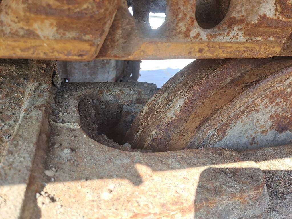 CAT 323 (Integrated Trimble GPS + Tilt Bucket)