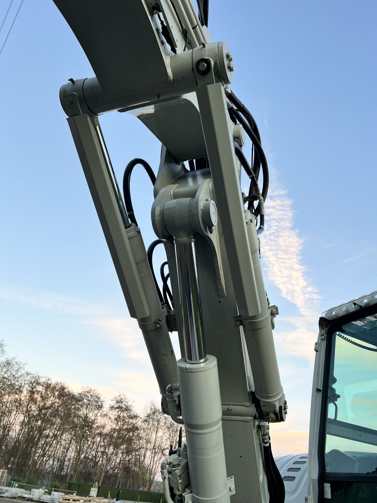 Takeuchi TB295W bandenkraan