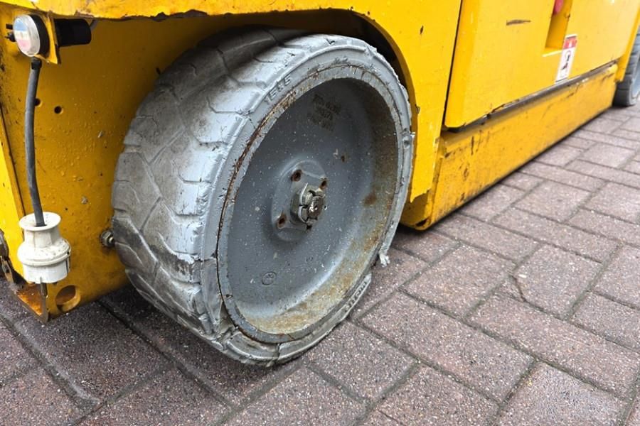 Haulotte COMPACT 14 As- Is, Electric, 14m Working Height, 3