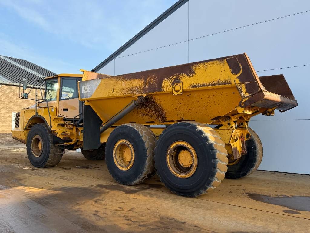 Volvo A25E - Airco / Camera / Heated Seat