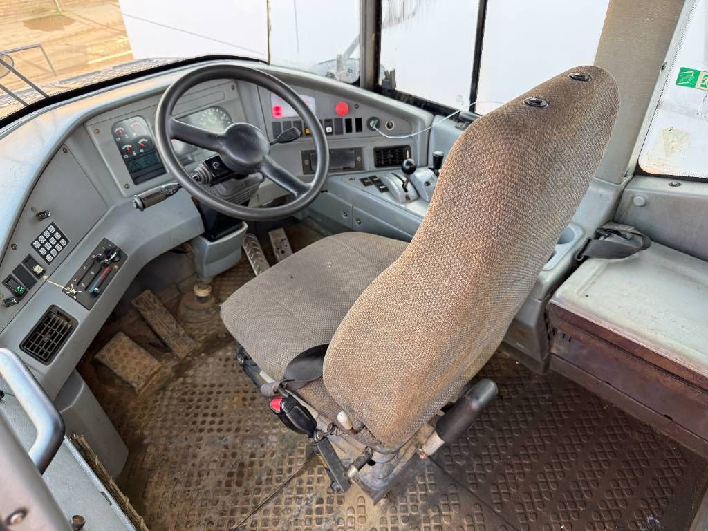 Volvo A25E - Airco / Camera / Heated Seat
