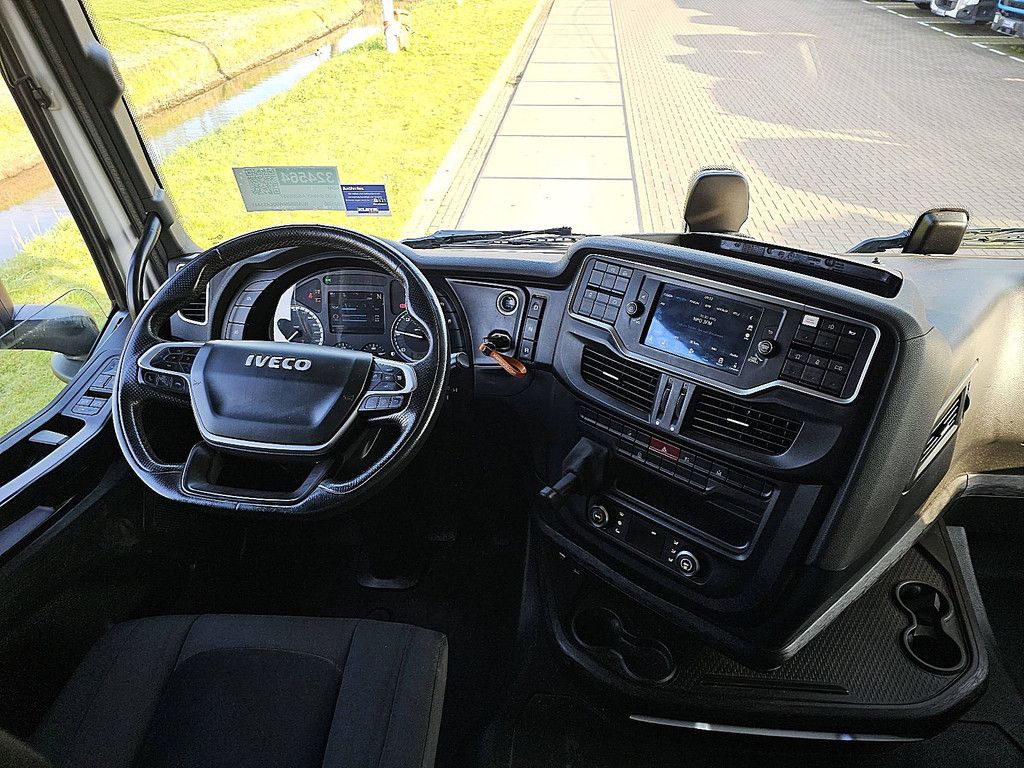 IVECO S-WAY AS260S57 s-way 570