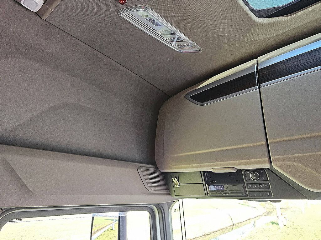 DAF XG+ 530 xg+ intarder 2x tank