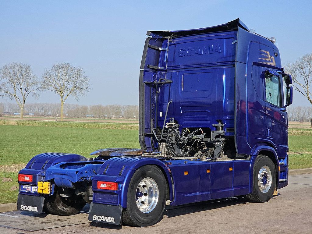 SCANIA R500