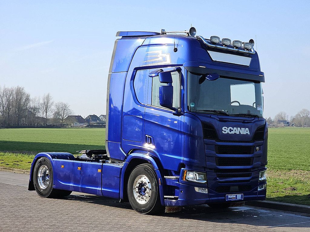 SCANIA R500