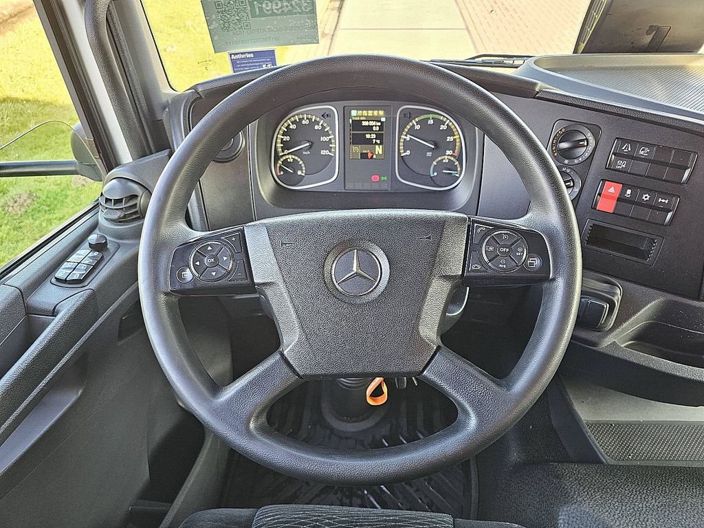 MERCEDES-BENZ ATEGO 1524