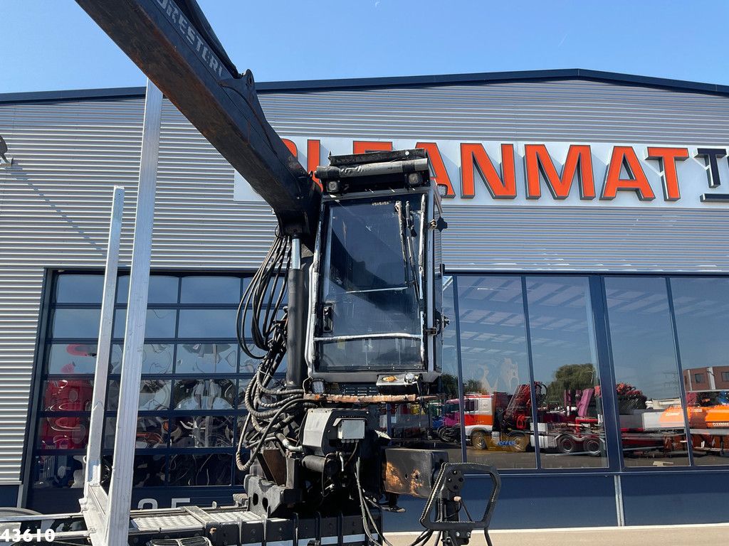 DAF FAD XF 530 8x4 Holzkran