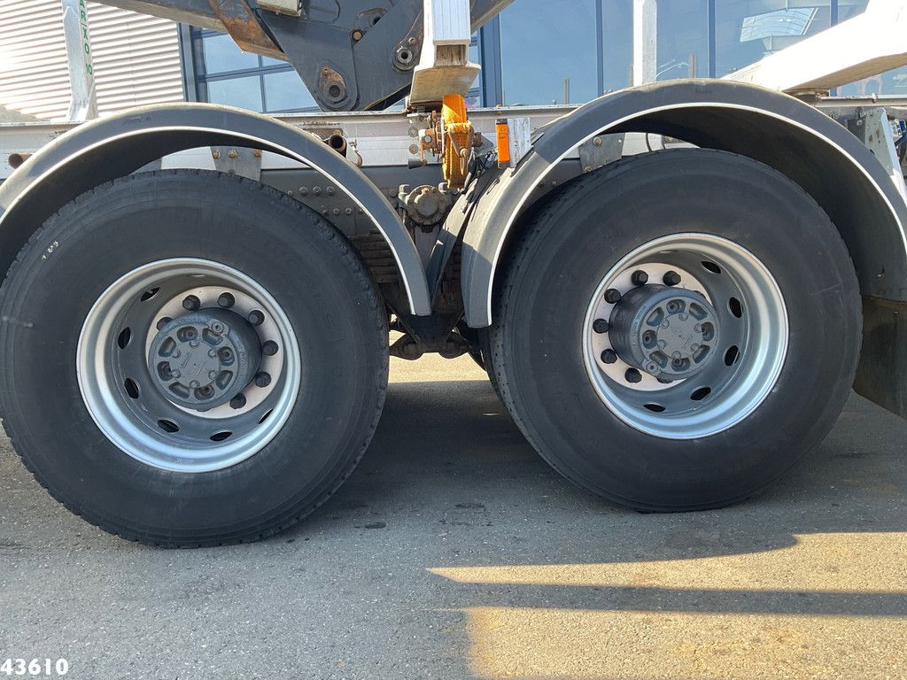 DAF FAD XF 530 8x4 Holzkran