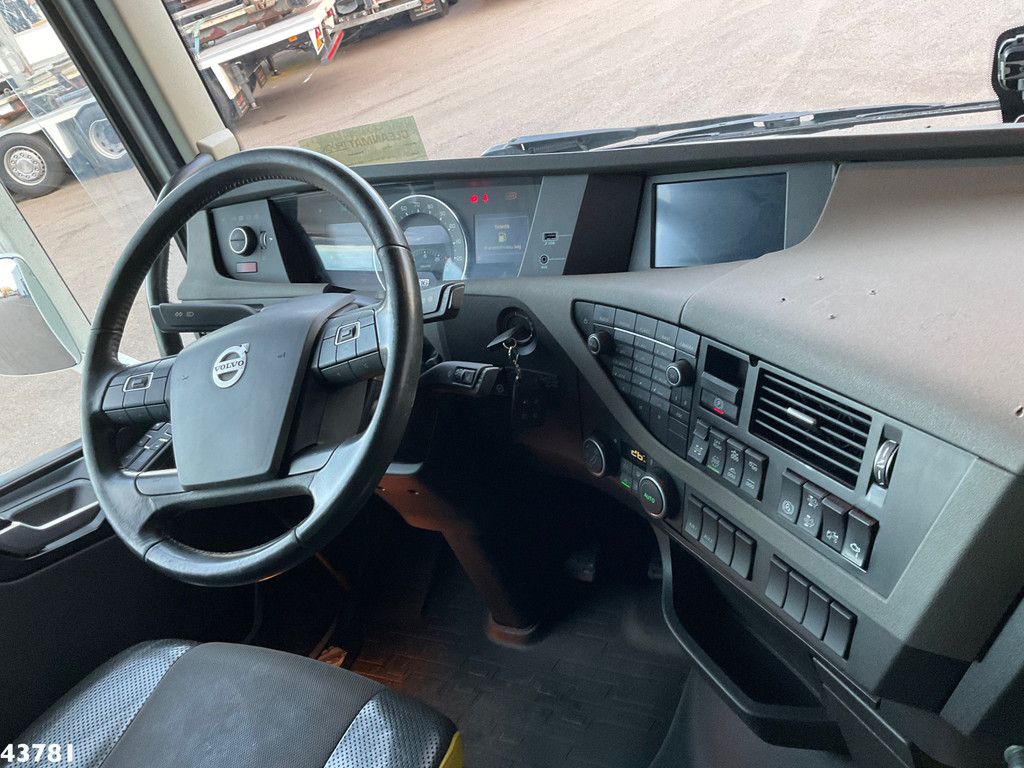 Volvo FH 16.750 8x4 Euro 6 HEAVY TRANSPORT 255 TON