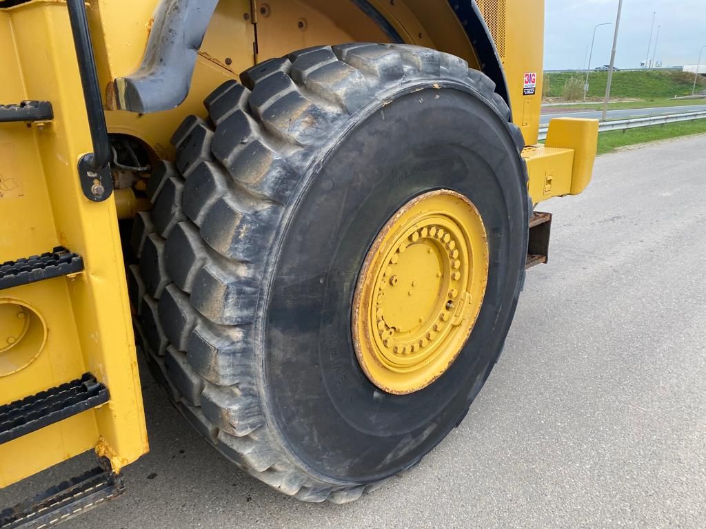 Caterpillar 980H Wheel Loader
