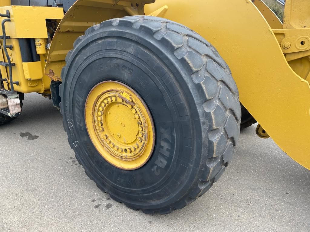 Caterpillar 980H Wheel Loader