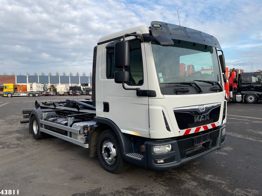 Man TGL 12.220 Euro 6 12 Ton haakarmsysteem
