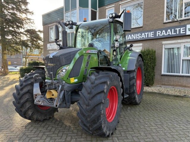 Fendt 516 S4 profi plus