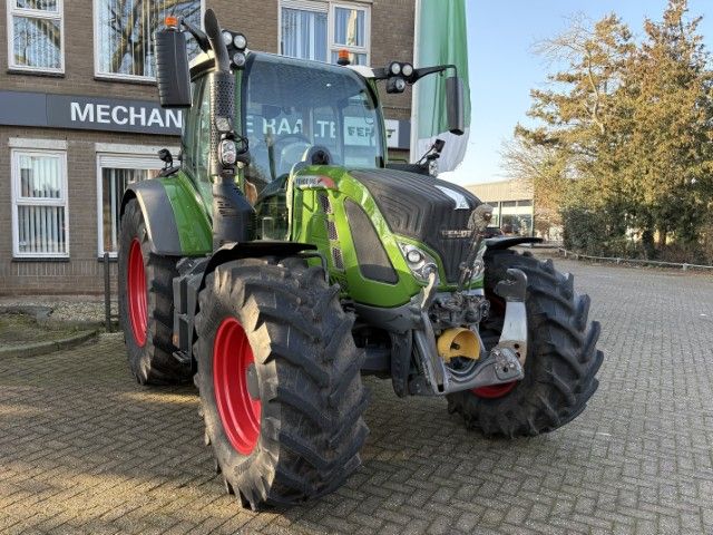 Fendt 516 S4 profi plus