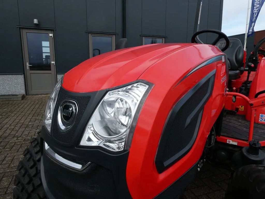 Kioti DK6010 4wd HST / 00338 Draaiuren / Garden Pro Banden