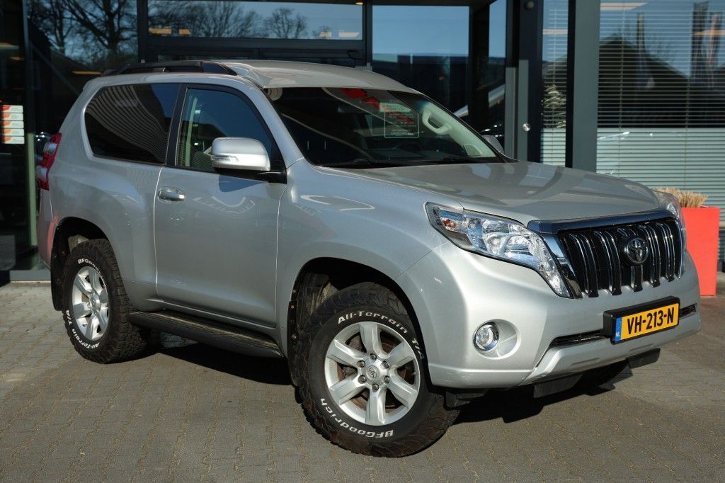 Toyota Landcruiser 150 2.8 D-4D 3DRS VX A/T VAN