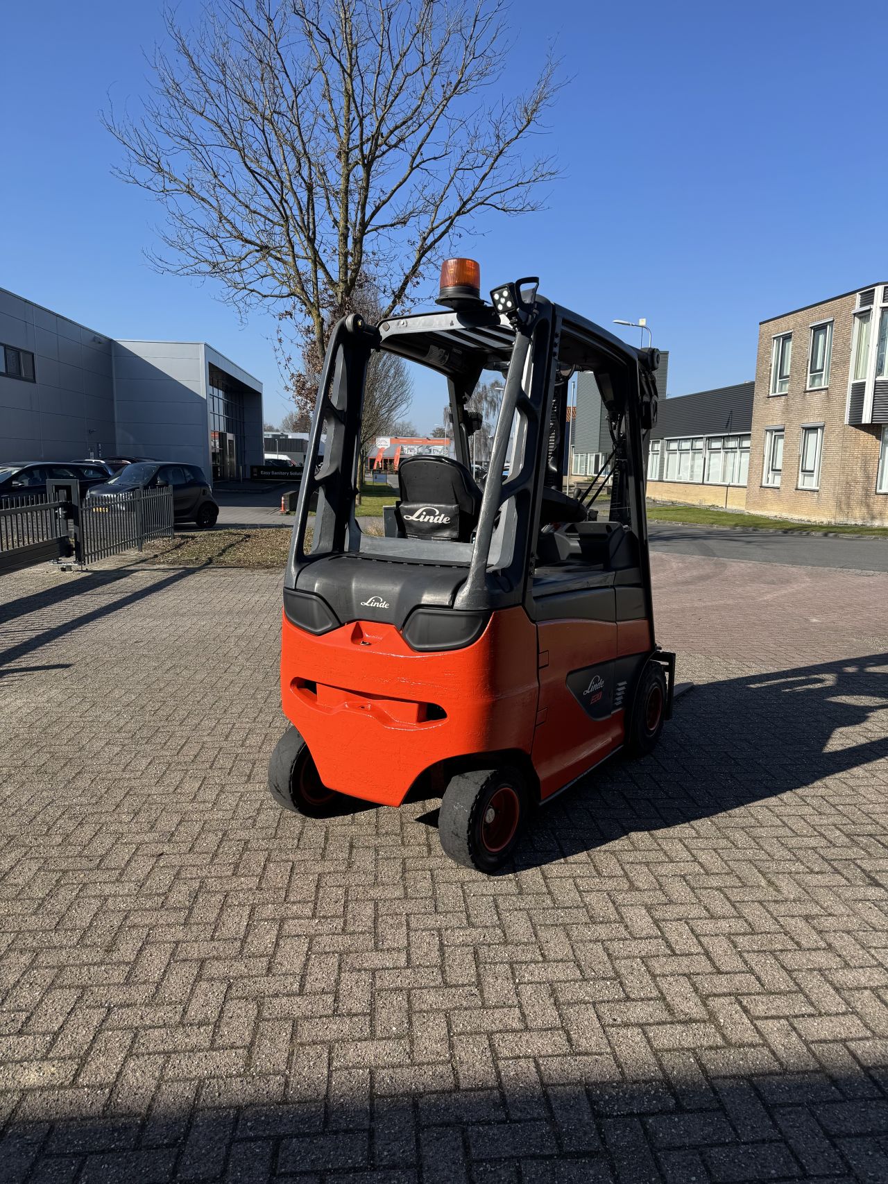 LINDE E20H-01/600 (2014) triplex elektrische heftruck