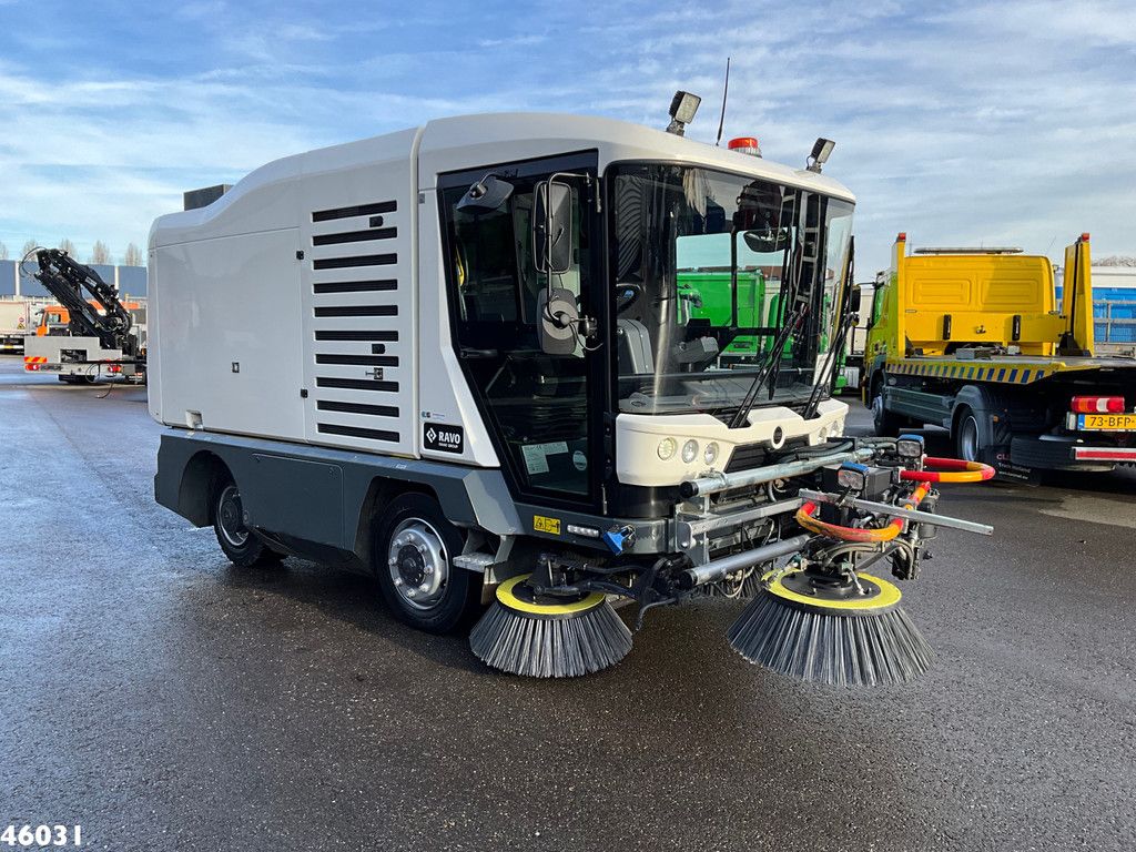 Ravo 540 CD Euro 6 with 3-rd brush