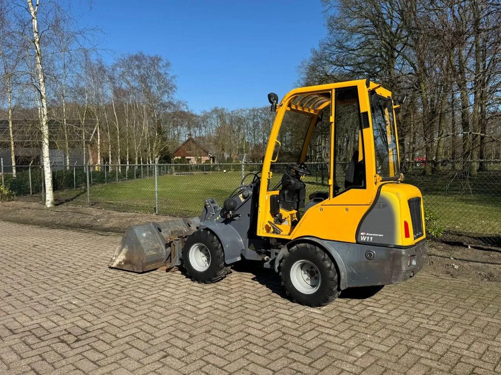 Eurotrac W11 Minishovel + bak & vorken