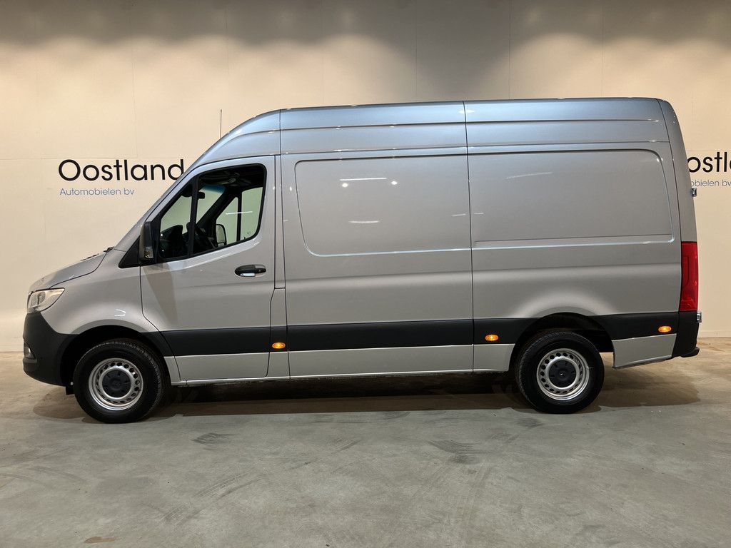 Mercedes-Benz Sprinter 317 CDI L2H2 RWD Automaat / Servicebus / Sortimo Inrichting / Euro 6 / Airco / Camera / Lier / CarPlay / Cruise Control / Navigatie / 33.600 KM !!