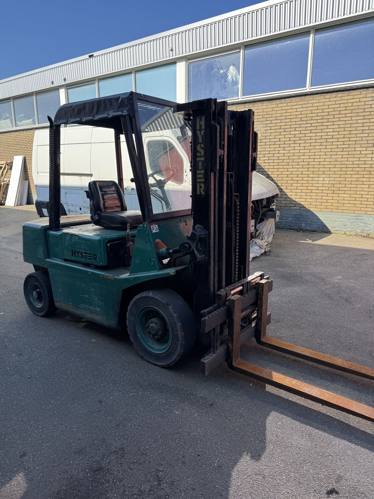 Hyster H2.50XL DIESEL TRIPLO HEFTRUCK