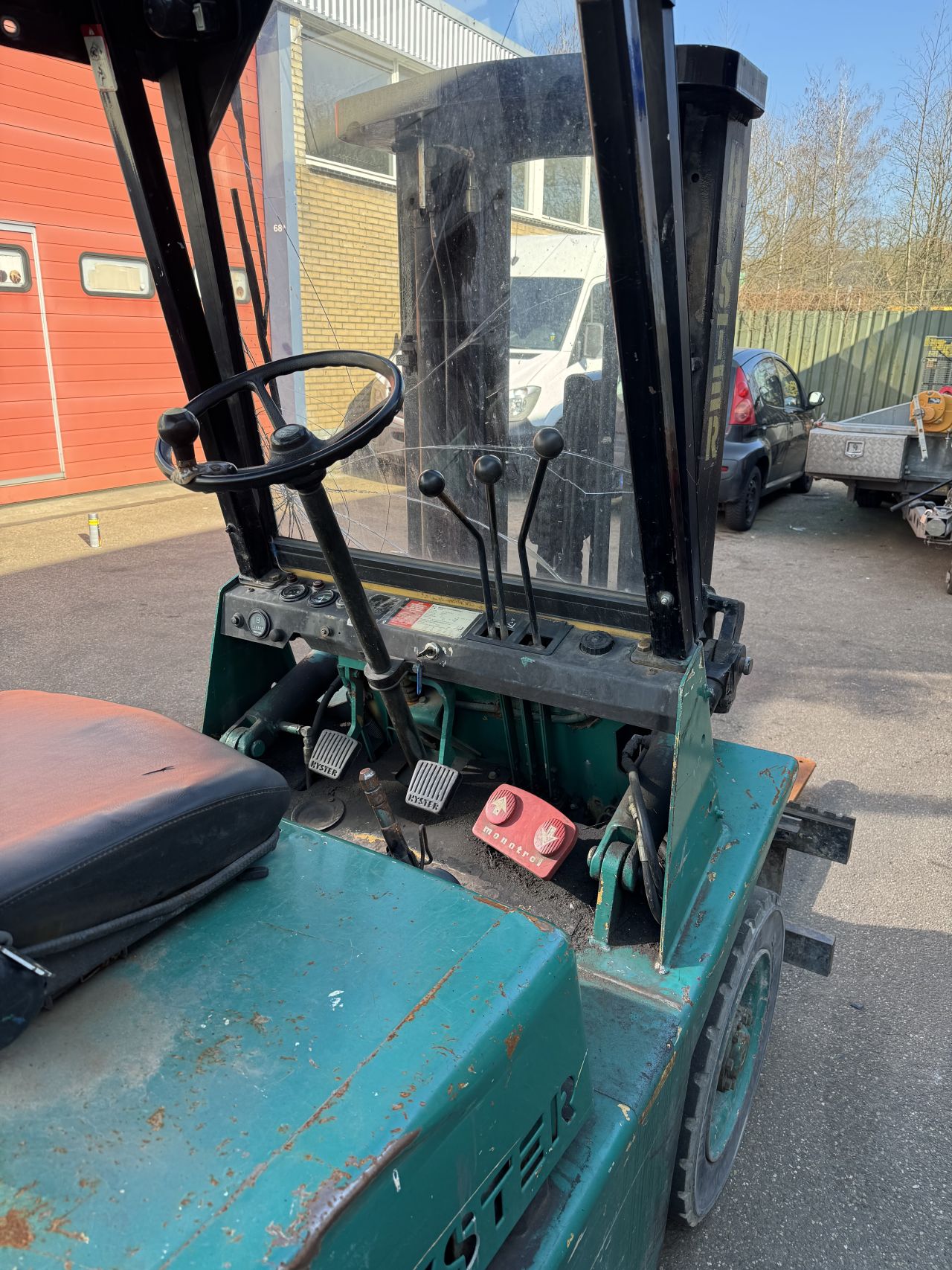 Hyster H2.50XL DIESEL TRIPLO HEFTRUCK