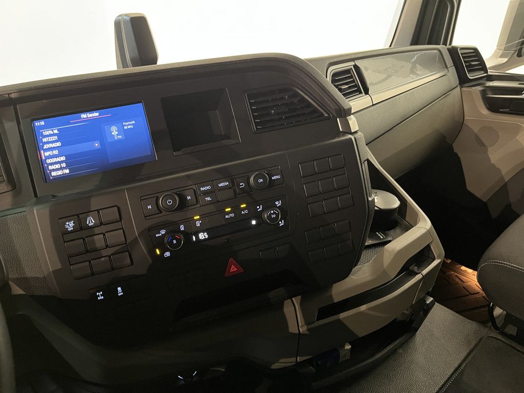 Man TGL 8.220 4X2 BL / Dak-airco / 13.600 Opleggergewicht / Koelkast