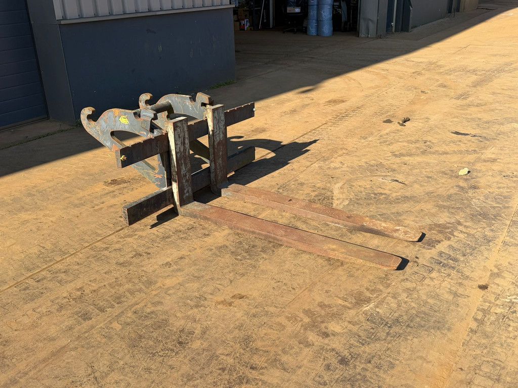 Verachtert Pallet forks CW40 PS4 / 1500