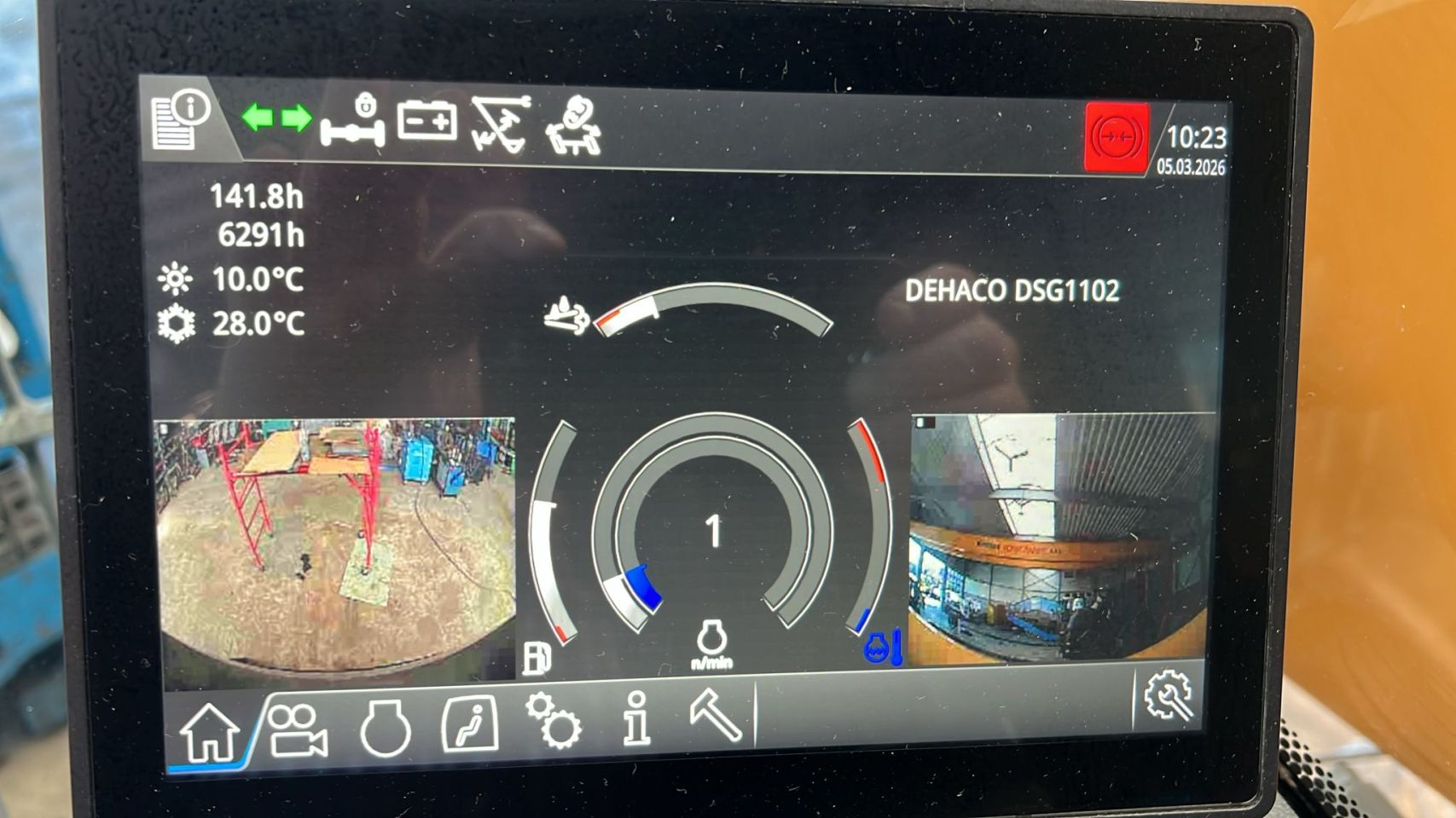 Liebherr LH 22M With sorting Grab