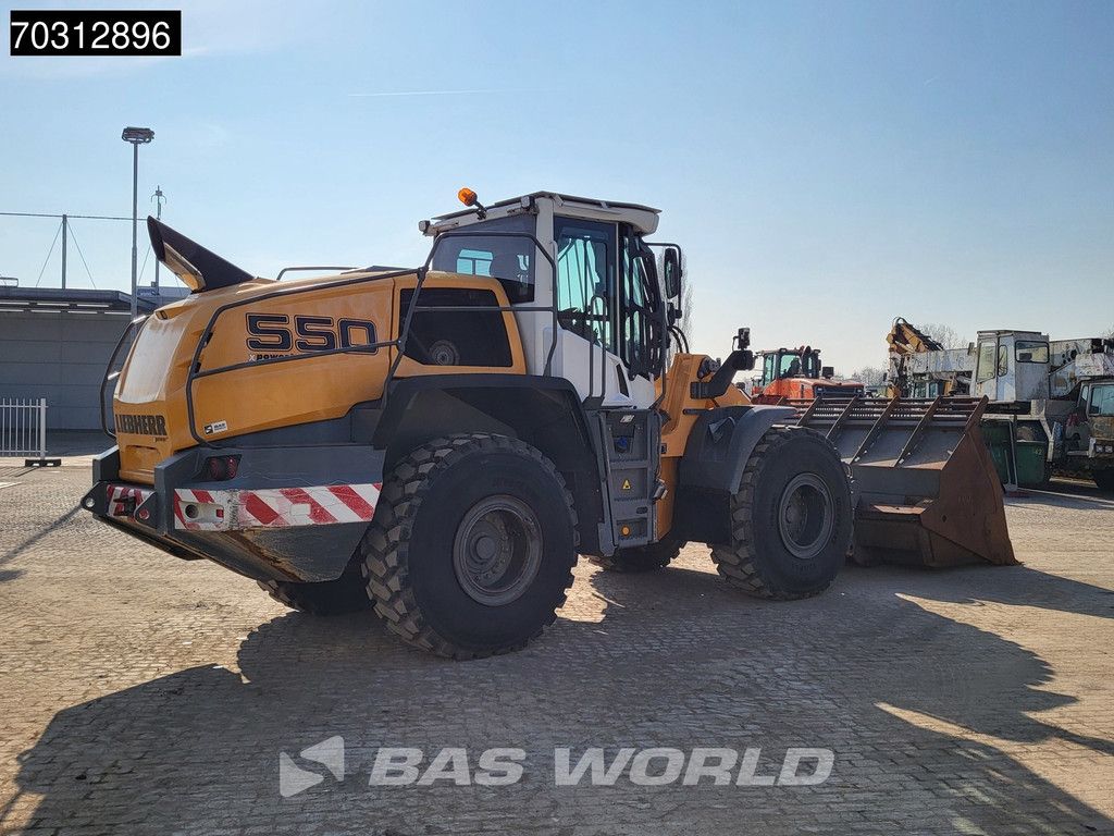 Liebhher L550