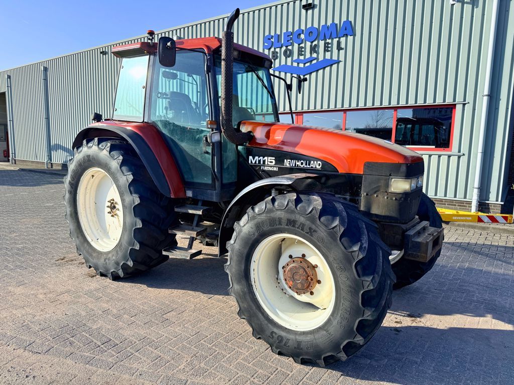 New Holland M100 Dual Command