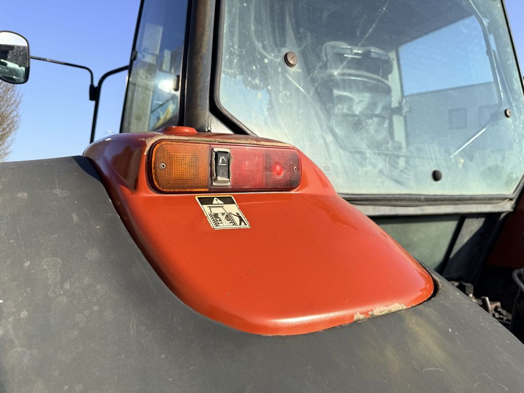 New Holland M100 Dual Command