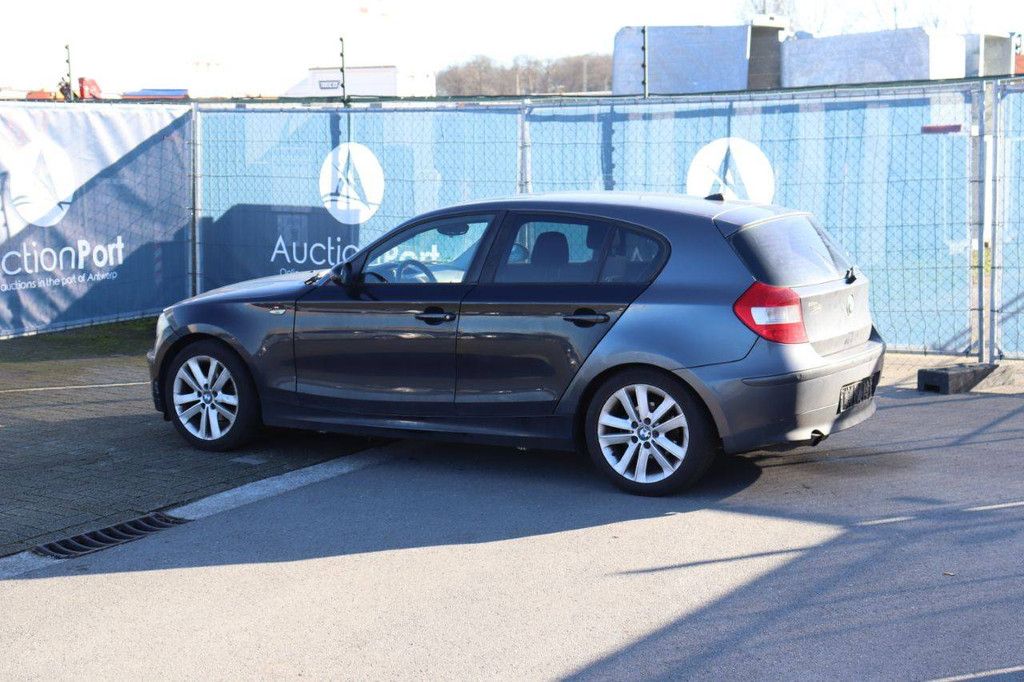 Pkw BMW 116i Benzin 115 PS 2006 (Margin)