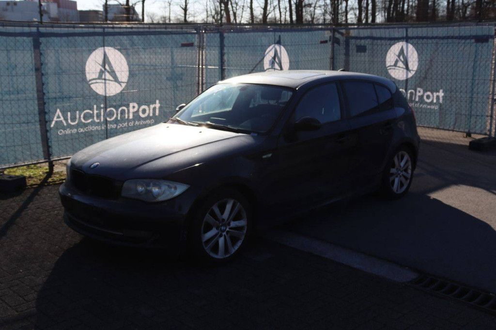 Pkw BMW 116i Benzin 115 PS 2006 (Margin)