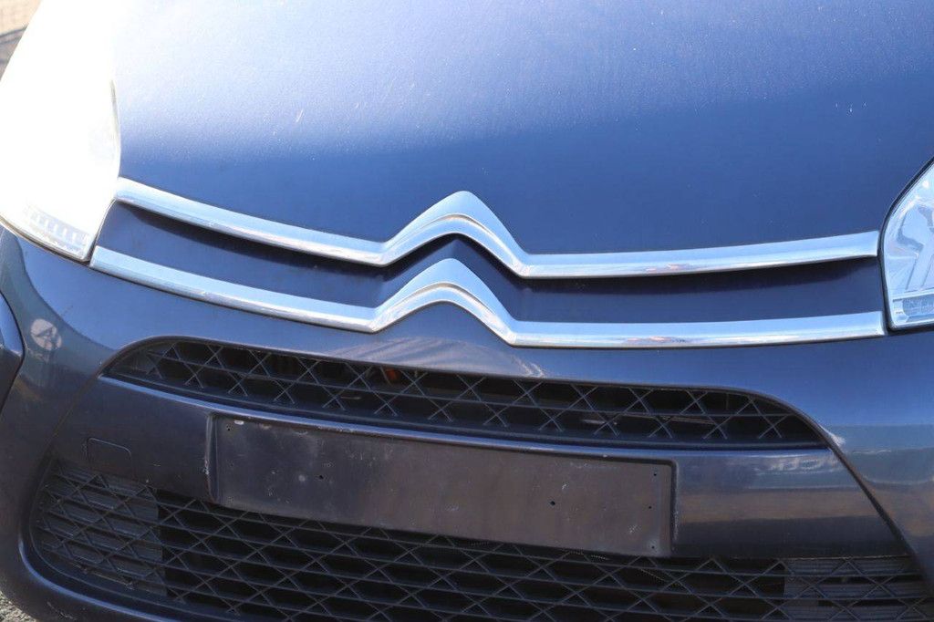 Passenger car Citroën C4 Diesel 112 hp 2011 (Margin)