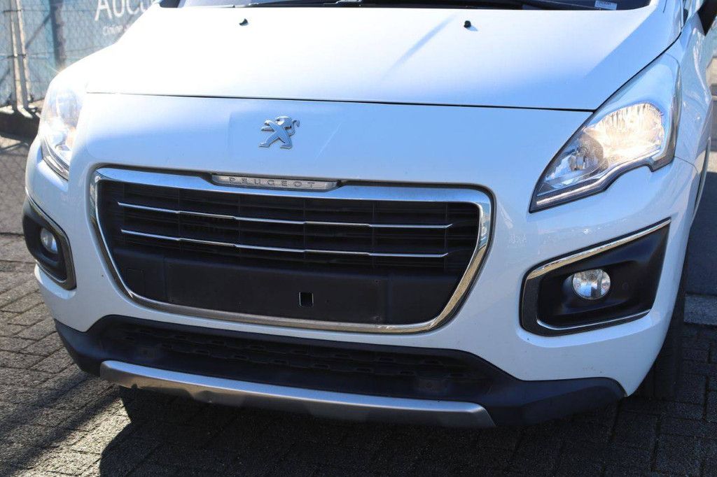 Pkw Peugeot 3008 Benzin 130 PS 2016 (Margin)