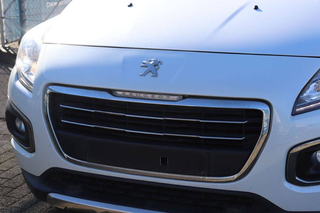 Pkw Peugeot 3008 Benzin 130 PS 2016 (Margin)