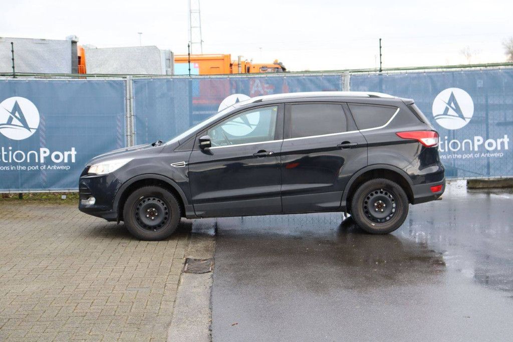 SUV Ford Kuga Diesel 150 PS 2015 (Marge)