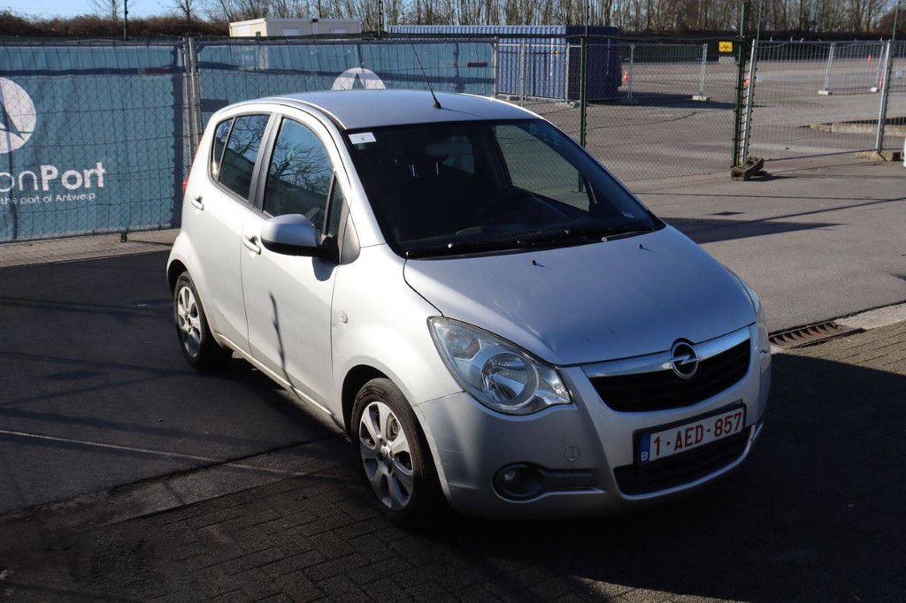 Pkw Opel Agila Benzin 65 PS 2010 (Marge)