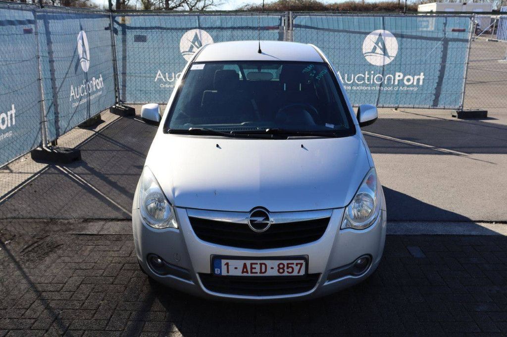 Pkw Opel Agila Benzin 65 PS 2010 (Marge)