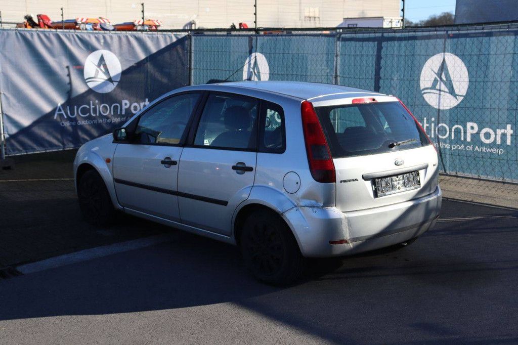 Passenger car Ford Fiesta Diesel 100 hp 2004 (Margin)