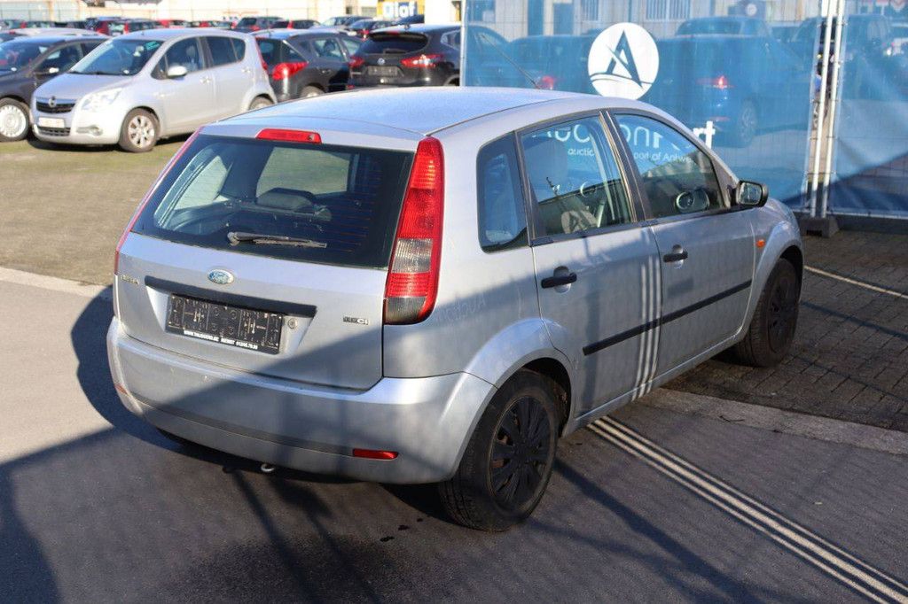Passenger car Ford Fiesta Diesel 100 hp 2004 (Margin)