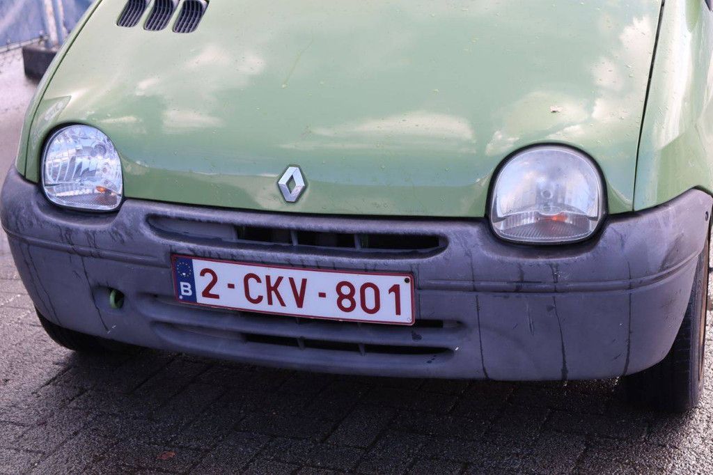 Renault Twingo Benziner 58 PS Pkw 2005 (Margin)