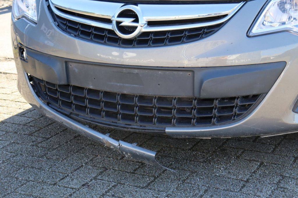 Pkw Opel Corsa Diesel 75 PS 2013 (Marge)