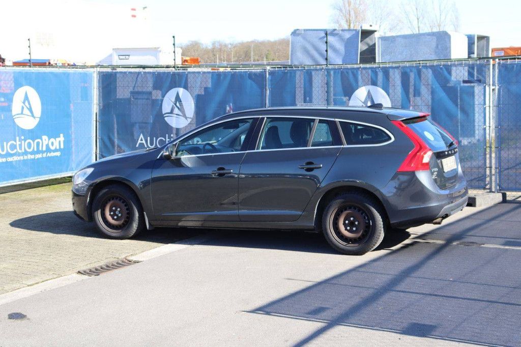 Passenger car Volvo V60 Petrol 150 hp 2012 (Margin)