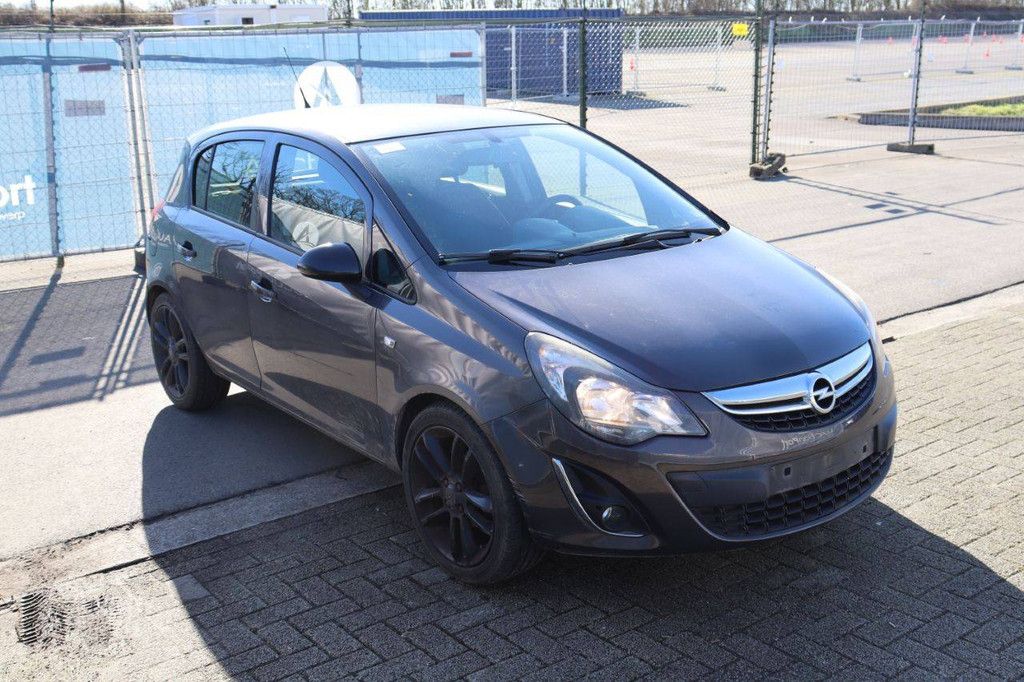 Passenger car Opel Corsa Petrol 100hp 2014 (Margin)