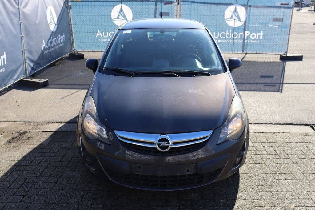 Passenger car Opel Corsa Petrol 100hp 2014 (Margin)