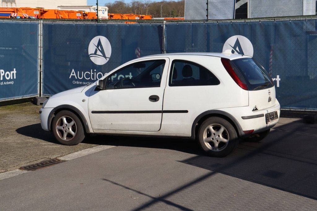 Passenger car Opel Corsa Petrol 60 hp 2004 (Margin)